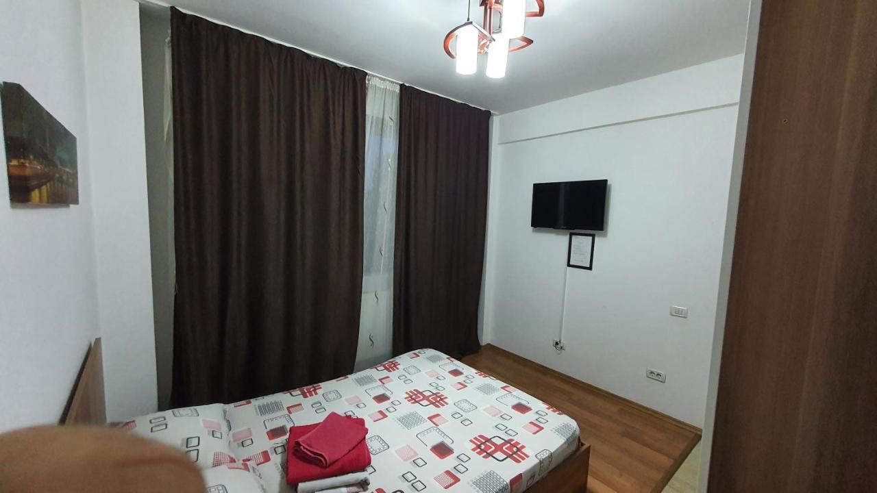 Pensiune Fundeni- Dragonul Rosu บูคาเรสต์ ภายนอก รูปภาพ